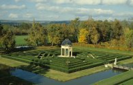 Les jardins autour du château